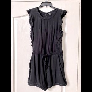 Flattering Ann Taylor LOFT Romper, Size M